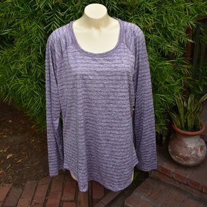 EXERSION QUICK DRY TOP SZ LG NWT